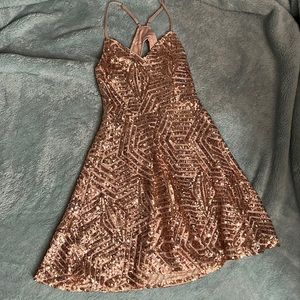 Sparkly rose gold  sequence dress extra small lulus